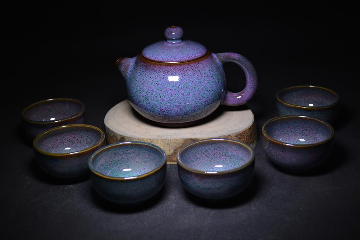 Китайский селадоновый чайный фарфор (Циньци 青瓷)