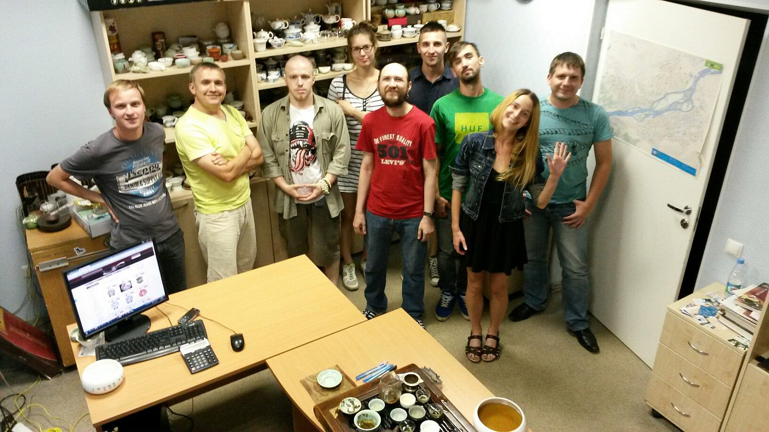 Дегустация шэн-пуэров в Чайной Линии 21.08.2015 Дегустация шэн-пуэров в Чайной Линии 21.08.2015