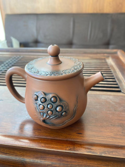 Глиняный чайник из Цзяньшуй, Юньнань "Коробочка лотоса", 150. Цена: 17&nbsp;140 ₽ руб.