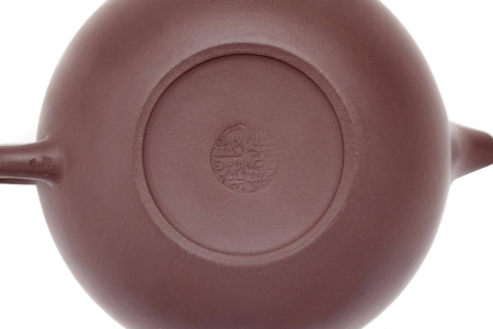 Чайник керамический из Исин, Цзянсу «Удобство в простоте», 180 мл.. Цена: 7 850 ₽ руб.