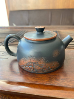 Глиняный чайник Цзяньшуй, Юньнань «Пейзаж», 150 мл. Цена: 11&nbsp;920 ₽ руб.