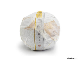 Pressed Rip Pu-erh Tea - Shu pu-erh 2015 "V93" brand "Dai" from the "Menghai" plant 100 g, 