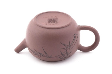 Глиняный чайник «Следы Биссети», 120 мл. Цена: 2 210 ₽ руб.