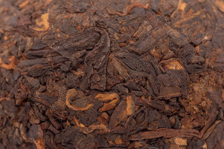 Pressed Rip Pu-erh Tea - Shu Pu'er 2013 "Manhai Nest" from Chashuwan plant 100 g, 