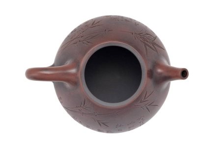 Чайник из исинской глины мастера Линь Ючжэнь «Сладкий», 190 мл.. Цена: 10 960 ₽ руб.