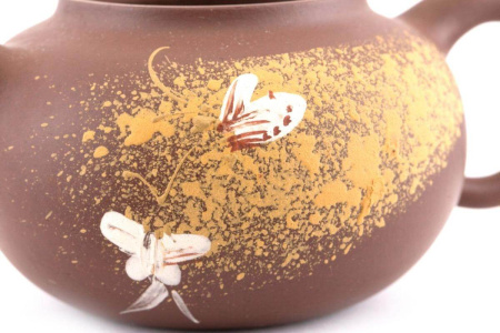 Чайник глиняный «Танец цветов», 220 мл. Цена: 3 700 ₽ руб.