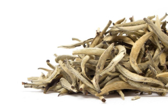 Loose Leaf Pu-erh Tea - White Pu'er 2019 "Bulangshan Yueguang Bai" (Moonlight from the Bulang Mountains), 