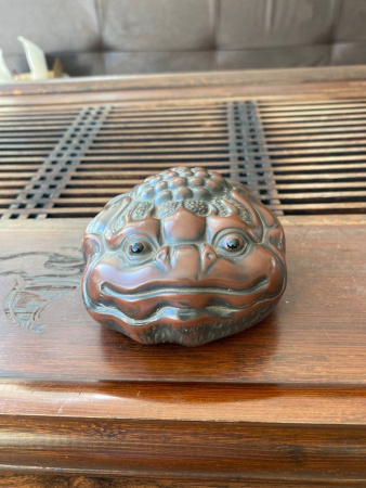 Чайная игрушка глиняная из Цзяньшуй, Юньнань "Жаба изобилия". Цена: 6&nbsp;880 ₽ руб.