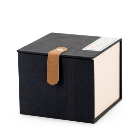 Чайник из исинской глины "Постижение истины" мастера Гао Вэньи 140мл. Цена: 27 220 ₽ руб.