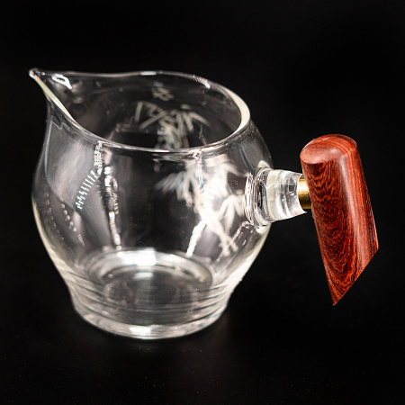 Чахай с деревянной ручкой "Особый стиль" 265 мл. Цена: 2 070 ₽ руб.