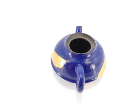 Глиняный чайник ручной работы "Лазурь и злато" мастера Хуан Жунхуа в стиле Сино. Цена: 16 170 ₽ руб.