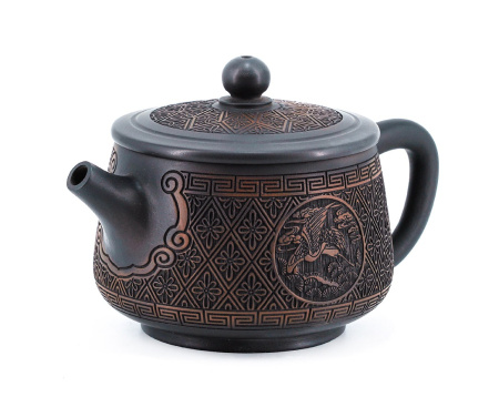 Глиняный чайник из Цзяньшуй, Юньнань "Путь ХЭ", 355 мл. Цена: 18 130 ₽ руб.