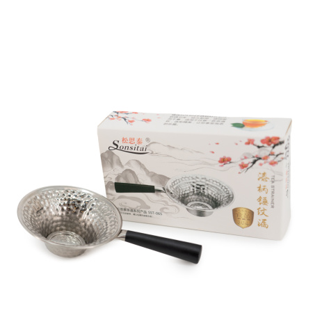 Сито металлическое с деревянной рукоятью. Цена: 1 270 ₽ руб.