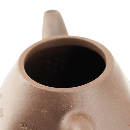 Чайник керамический из Исин, Цзянсу «Баклажан», 175 мл.. Цена: 3 630 ₽ руб.