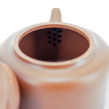 Чайник глиняный из Исин, Цзянсу "Симбиоз". Цена: 10 120 ₽ руб.