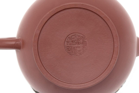 Чайник глиняный "Танец журавля", 220 мл. Цена: 8 800 ₽ руб.