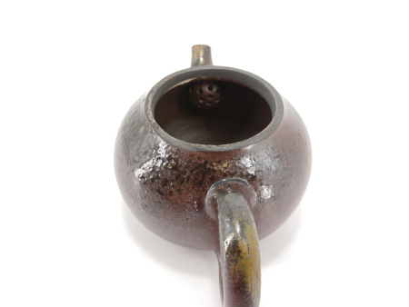 Глиняный чайник дровяного обжига из Исин, Цзянсу "Обличие". Цена: 24 470 ₽ руб.
