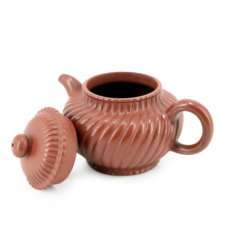 Чайник керамический из Исин, Цзянсу "Потоки воздуха" 200мл. Цена: 9 080 ₽ руб.