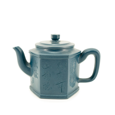 Чайник глиняный "Гранёный". Цена: 13 220 ₽ руб.